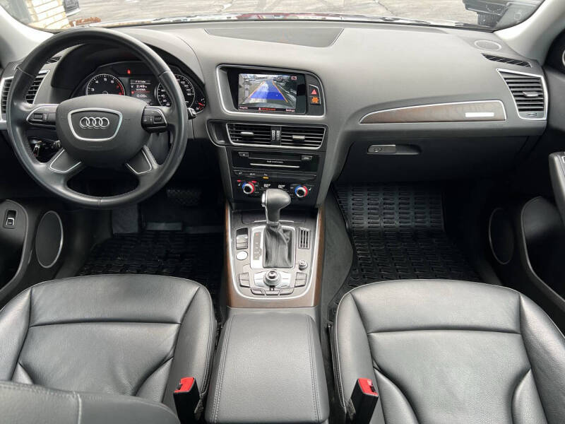 2016 Audi Q5 2.0T quattro Premium Plus