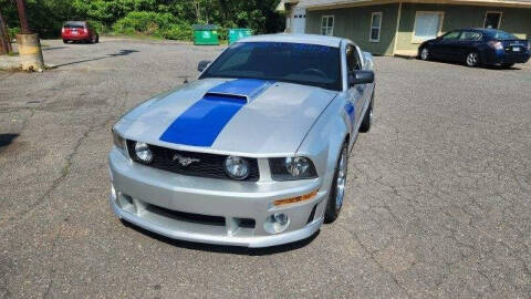 2009 Ford Mustang for sale at Lakewood Auto Body LLC in Waterbury CT