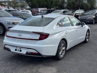 2022 Hyundai Sonata SE