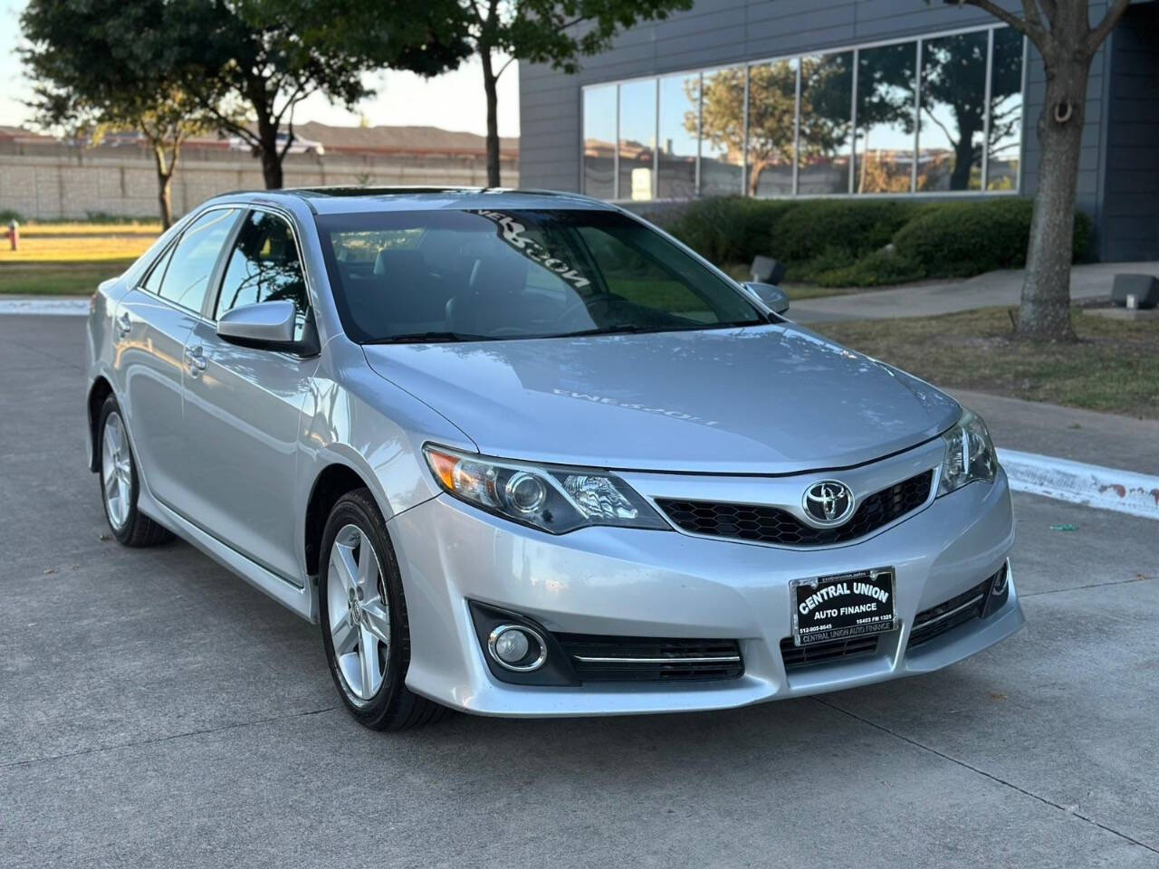 2014 Toyota Camry for sale at Central Union Auto Finance LLC in Austin, TX