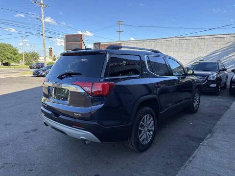 2017 GMC Acadia SLE-2