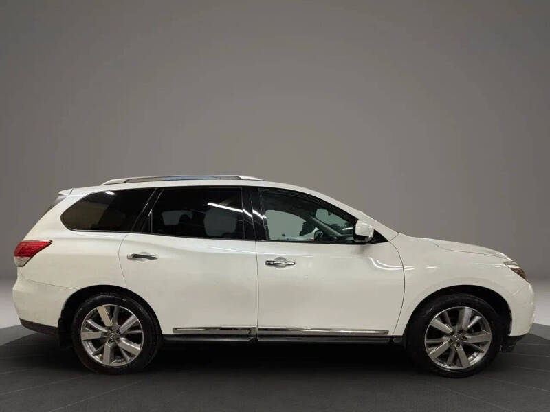 2016 Nissan Pathfinder Platinum