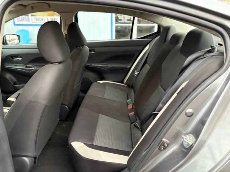 2021 Nissan Versa SV