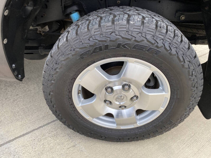 2012 Toyota Tundra Grade