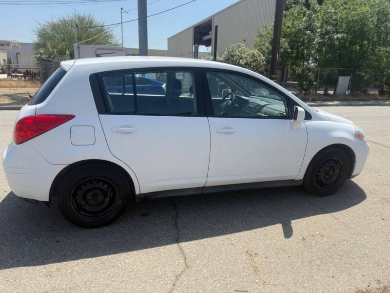 2011 Nissan Versa 1.8 S