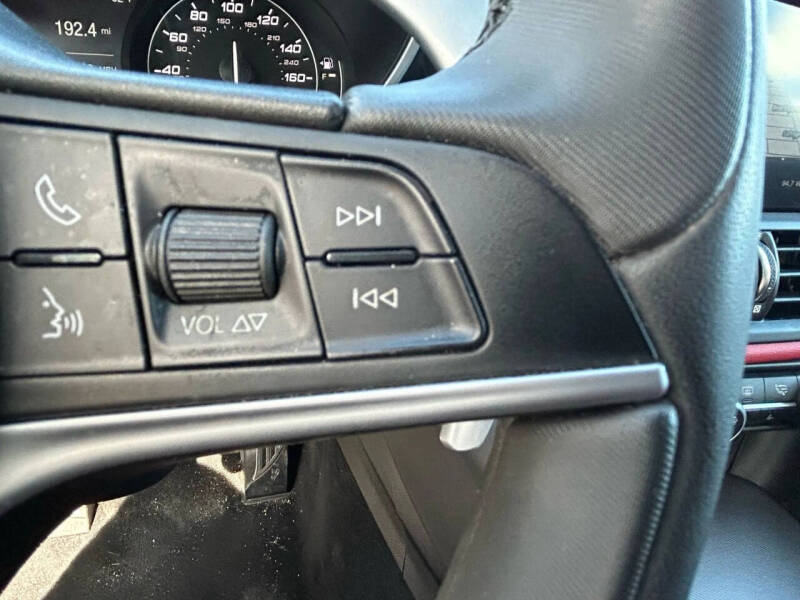 2019 Alfa Romeo Giulia Ti Sport Carbon