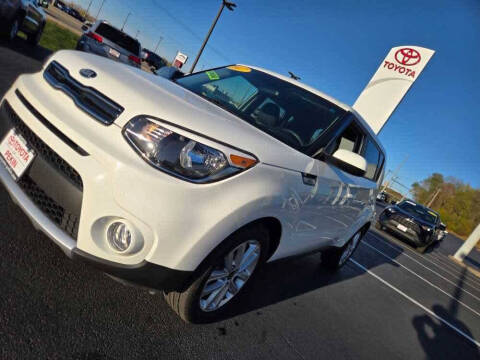 2017 Kia Soul +