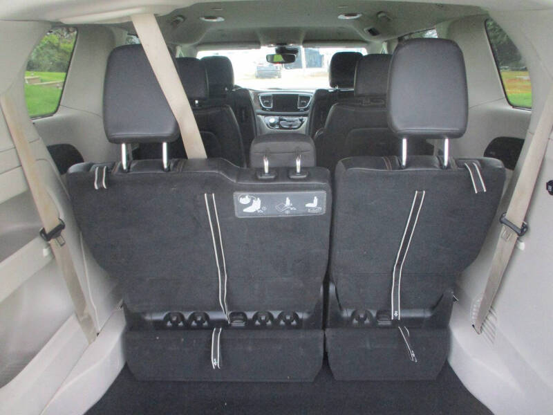 2018 Chrysler Pacifica Touring L Plus