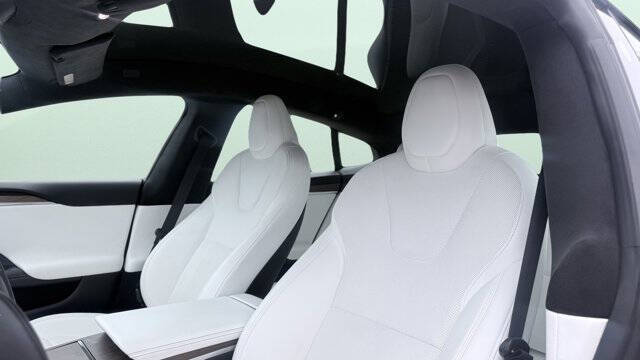 2023 Tesla Model S Standard Range