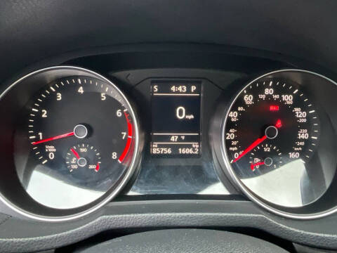 2016 Volkswagen Passat