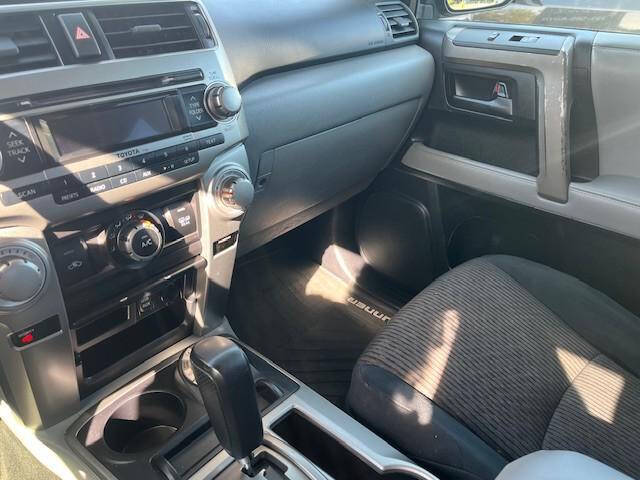 2013 Toyota 4Runner SR5