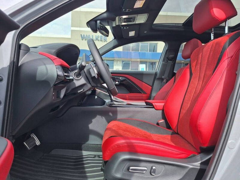 2025 Acura ADX w/A-SPEC