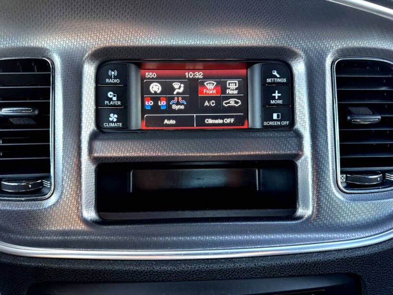 2012 Dodge Charger SRT8 Super Bee