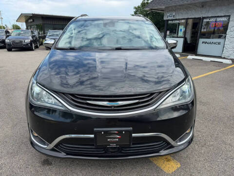 2018 Chrysler Pacifica Hybrid Limited