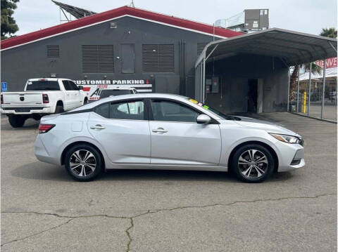 2022 Nissan Sentra for sale at Carros Usados Fresno in Fresno CA
