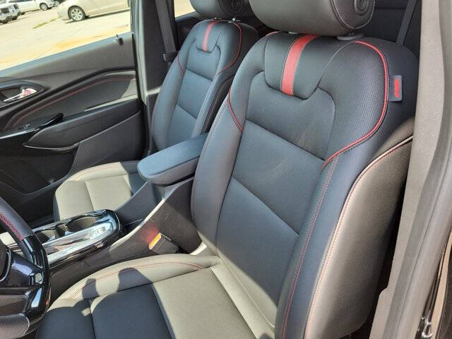 2025 Chevrolet Trax RS