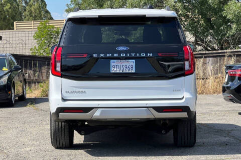 2025 Ford Expedition MAX Platinum