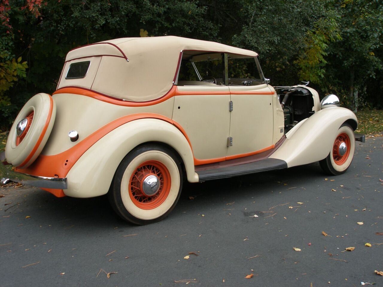 1935 Auburn Convertible 3