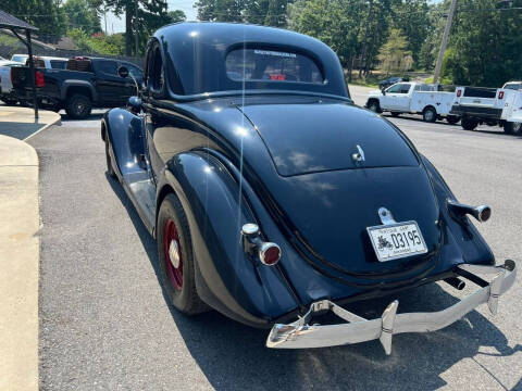1935 Ford 5 Window Coupe