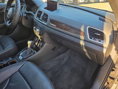 2016 Audi Q3 2.0T quattro Premium Plus