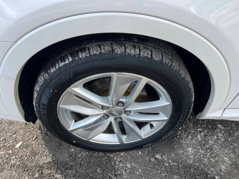 2017 Audi Q3 2.0T quattro Premium