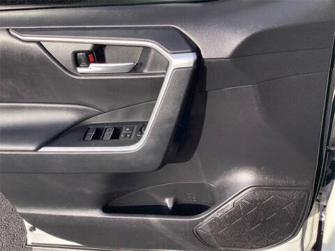 2023 Toyota RAV4 Hybrid Woodland Edition