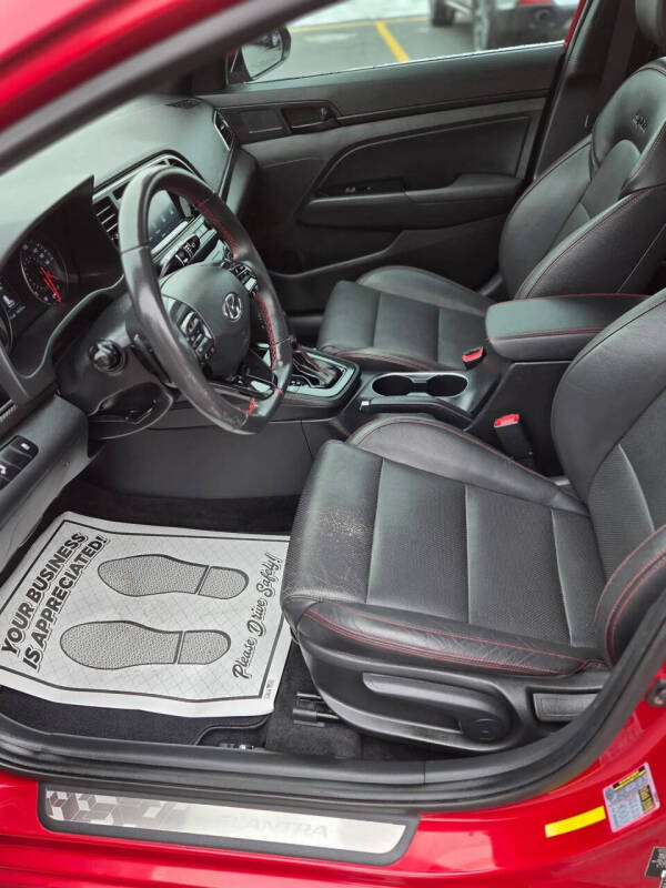 2018 Hyundai Elantra Sport