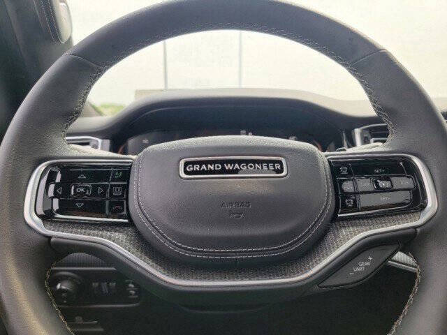 2023 Jeep Grand Wagoneer Series II