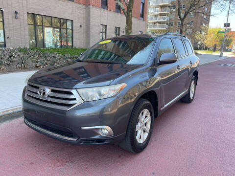 2011 Toyota Highlander for sale at Gallery Auto Sales and Repair Corp. in Bronx NY