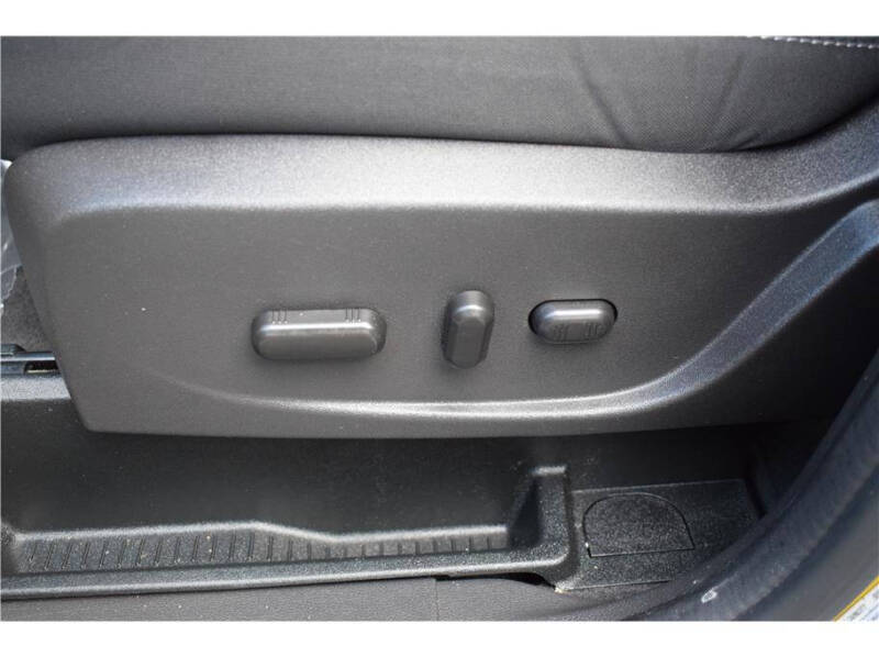 2017 Ford C-MAX Hybrid SE