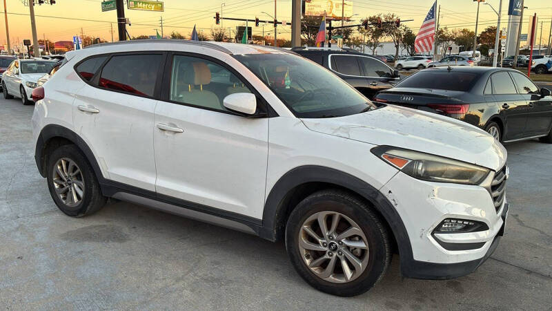 2017 Hyundai Tucson SE