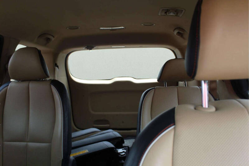 2015 Kia Sedona EX