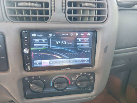 2000 Chevrolet S-10 LS Xtreme