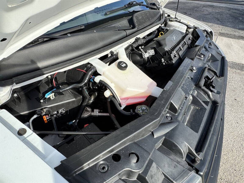 2021 Chevrolet Express 2500