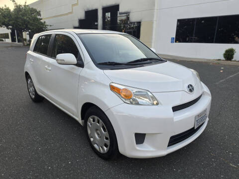 2008 Scion xD