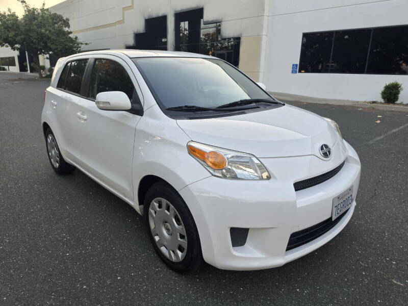 2008 Scion xD