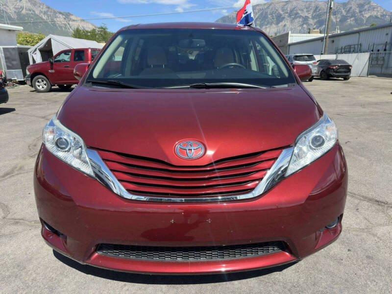 2015 Toyota Sienna