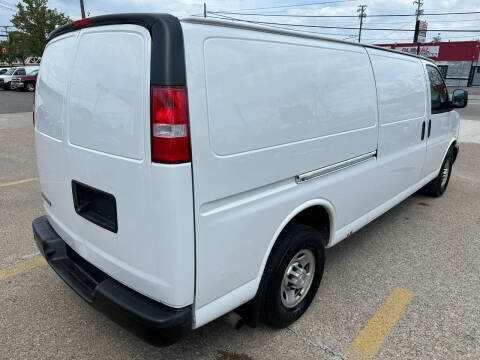 2017 Chevrolet Express 3500