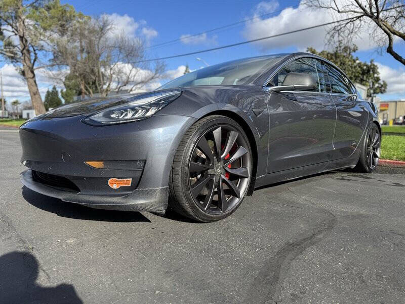 2020 Tesla Model 3 Performance