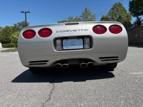 2004 Chevrolet Corvette