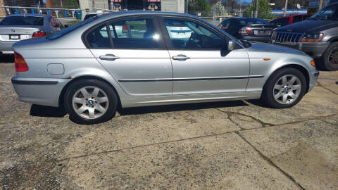 2004 BMW 3 Series 325xi
