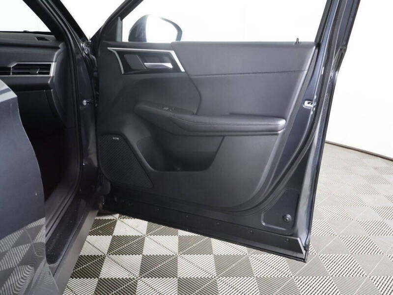 2026 Mitsubishi Outlander LE