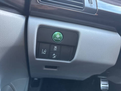 2017 Honda Accord EX-L w/Navi w/Honda Sensing