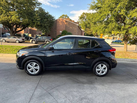 2019 Nissan Kicks S