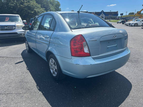 2009 Hyundai Accent GLS