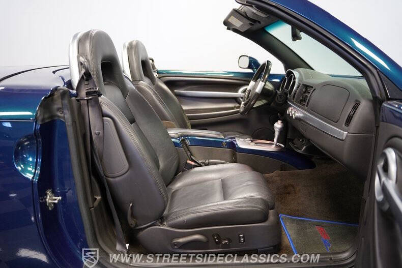 2005 Chevrolet SSR LS