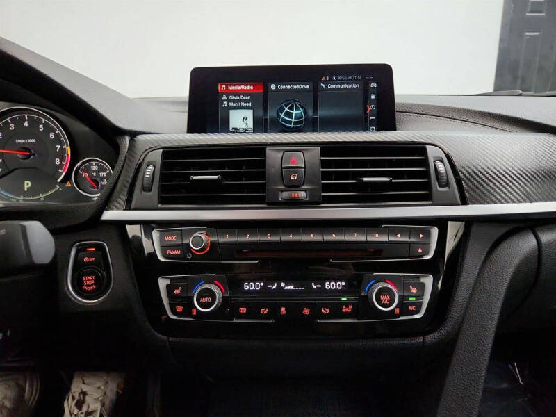 2018 BMW 3 Series 330i