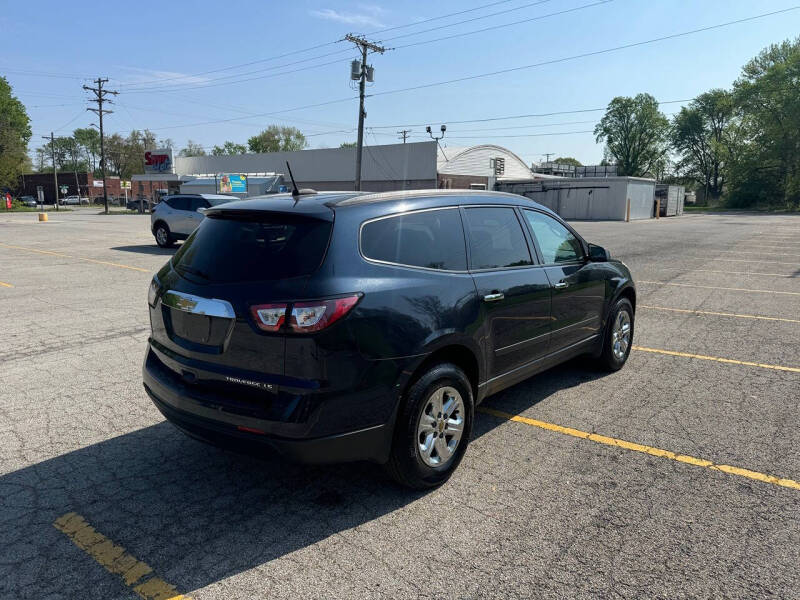 2016 Chevrolet Traverse LS
