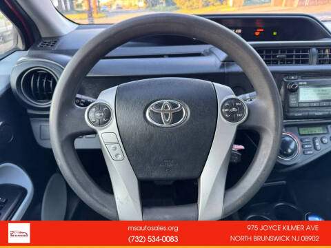2014 Toyota Prius c