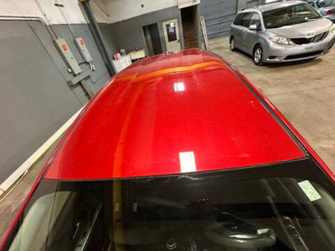 2014 Toyota Prius v Three